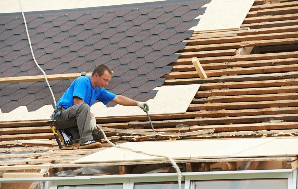 Commercial Roofs so Expensive